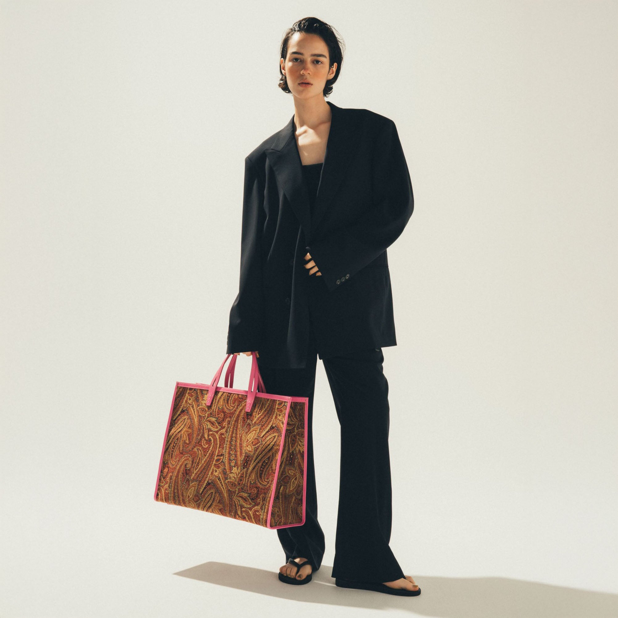 A VACATION ONLINE STORE